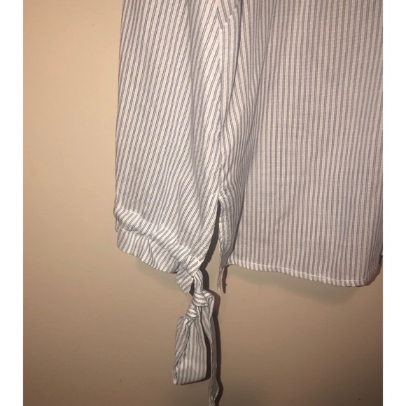 H&M Blouse - Picture 4 of 4